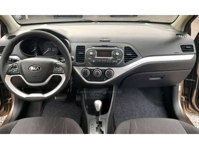 KIA MOTORS - PICANTO - 2013/2014 - Marrom - R$ 46.900,00