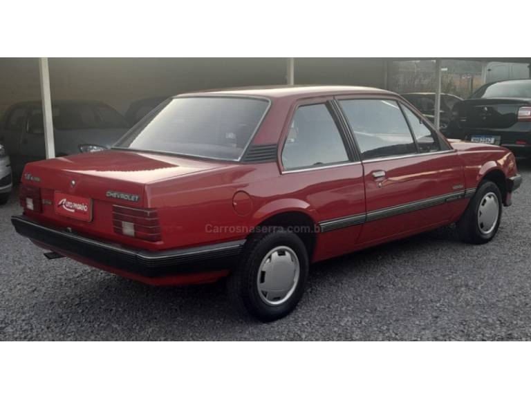 CHEVROLET - MONZA - 1984/1984 - Vermelha - R$ 21.900,00