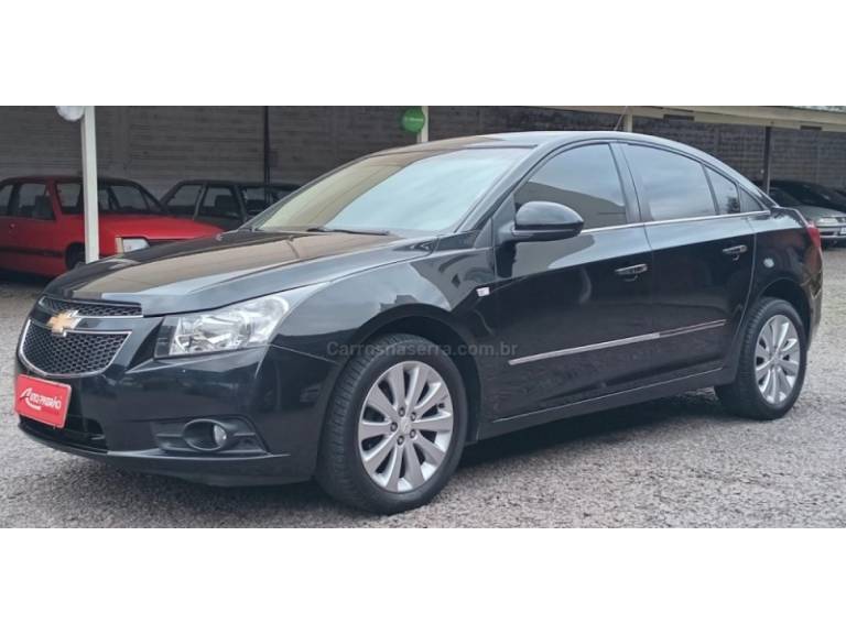 CHEVROLET - CRUZE - 2012/2012 - Preta - R$ 57.900,00