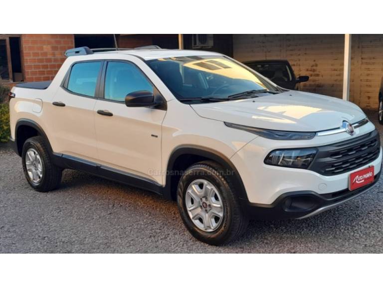 FIAT - TORO - 2017/2018 - Branca - R$ 110.900,00