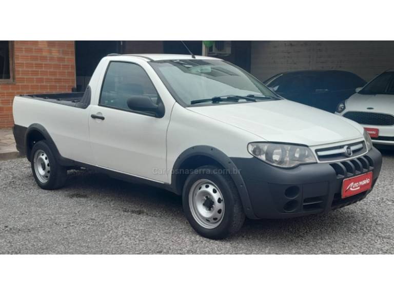 FIAT - STRADA - 2012/2012 - Branca - R$ 35.900,00